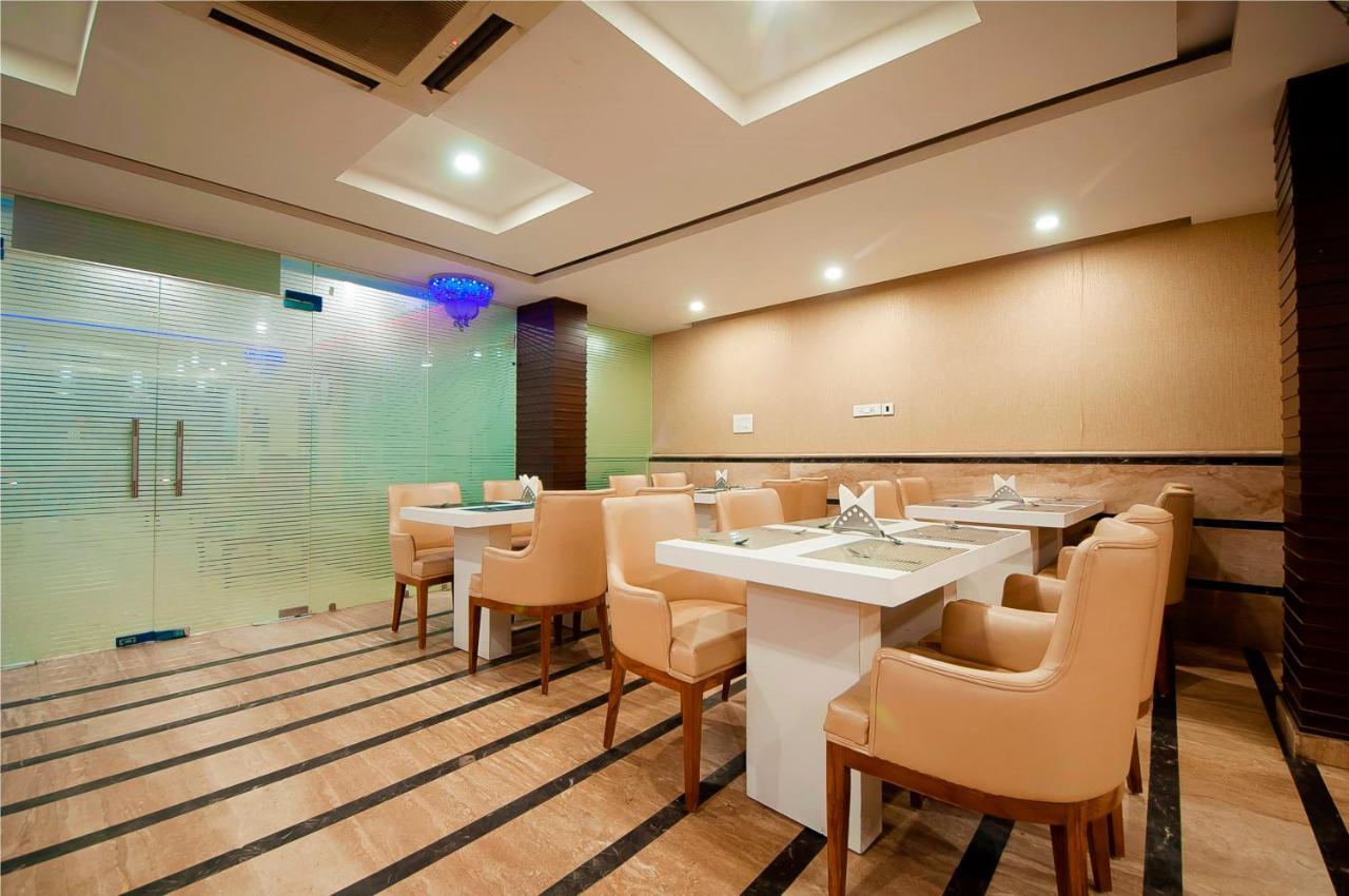 Hotel Fairmint Global Nové Dillí Exteriér fotografie